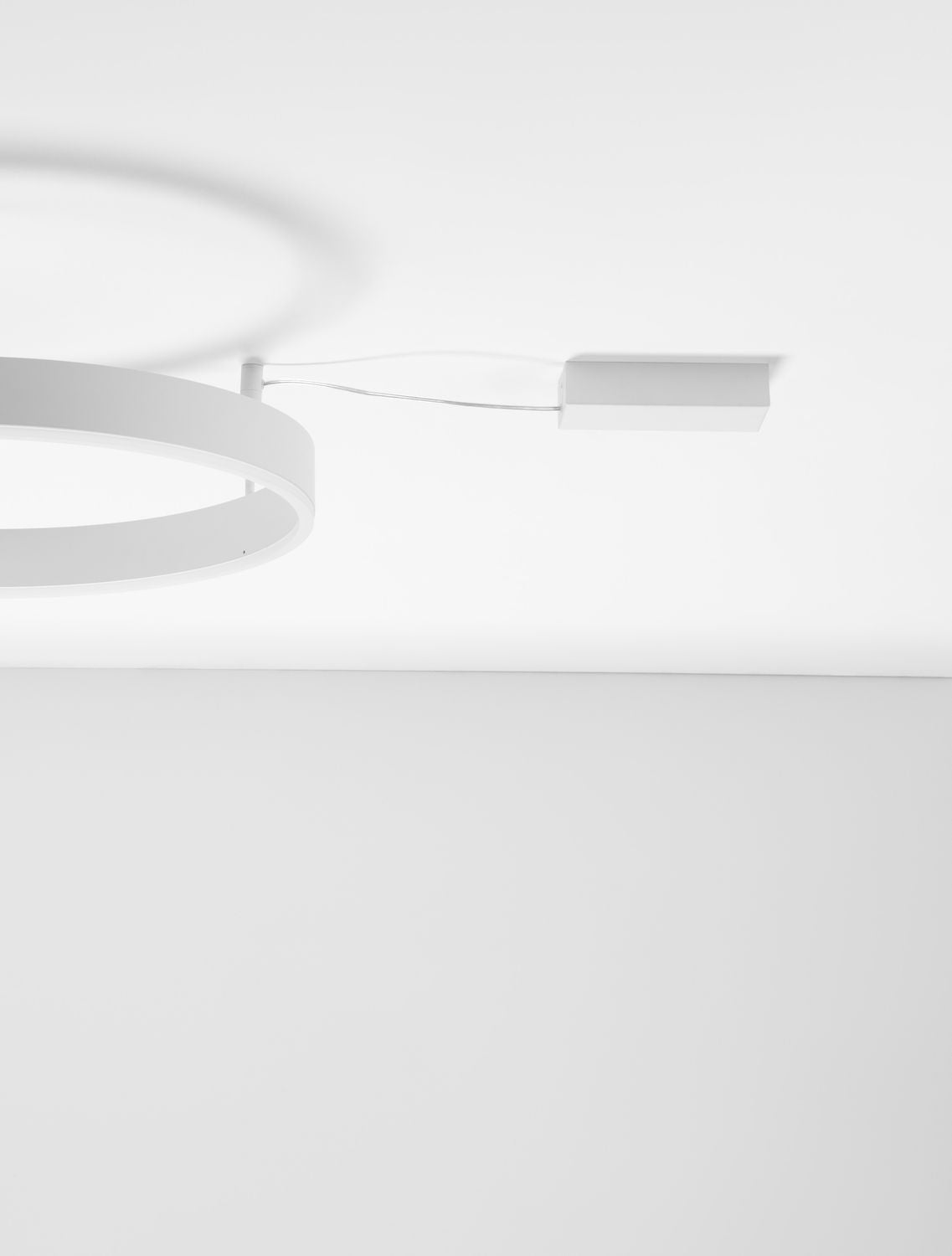 Suspension Motif blanche, L 60 cm