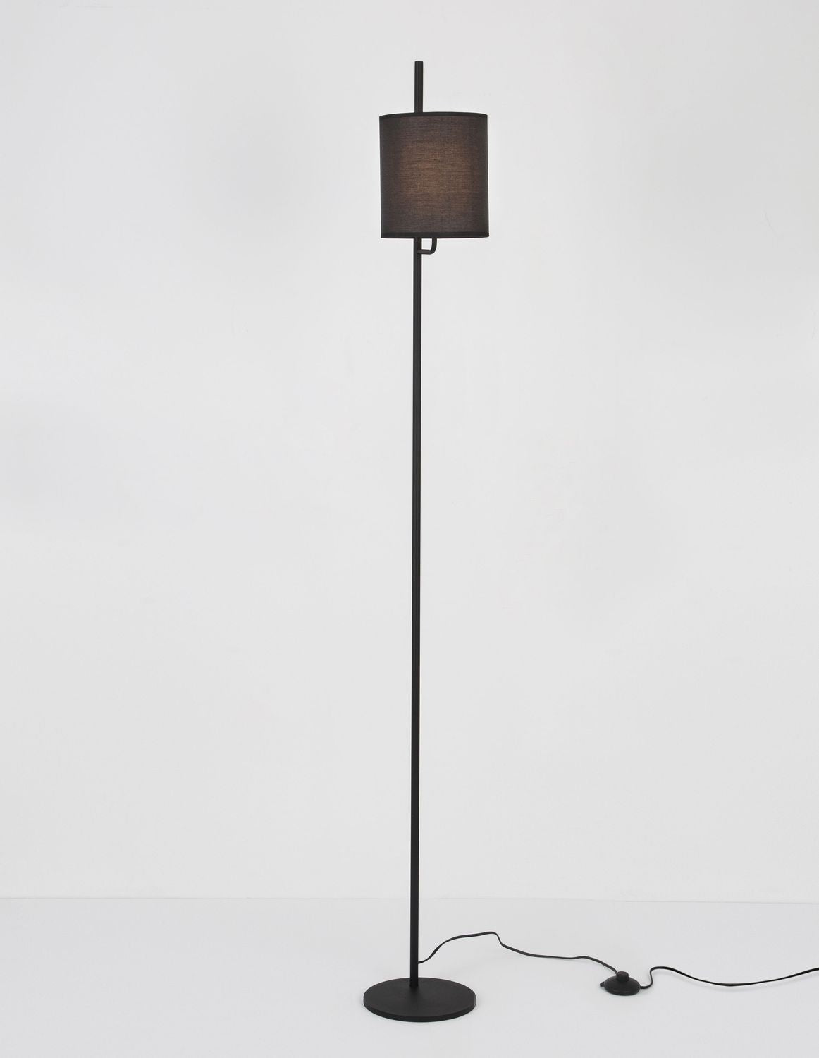 Lampadaire Yama noir, tissu