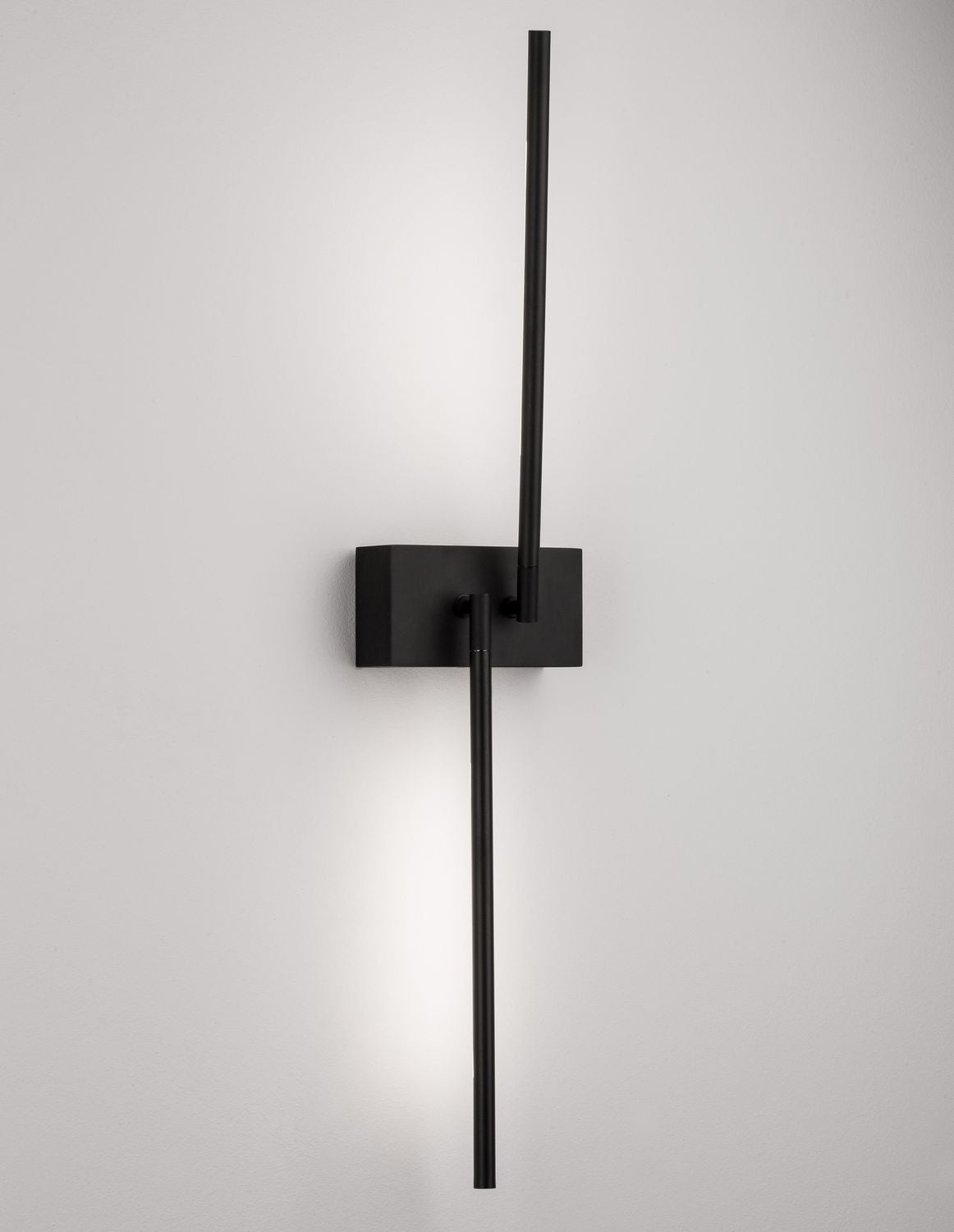 Applique murale Raccio noire, H 74 cm