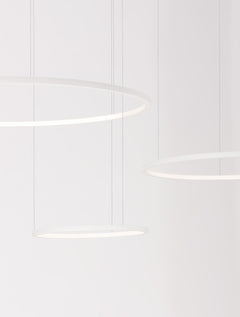 Suspension Purple blanche