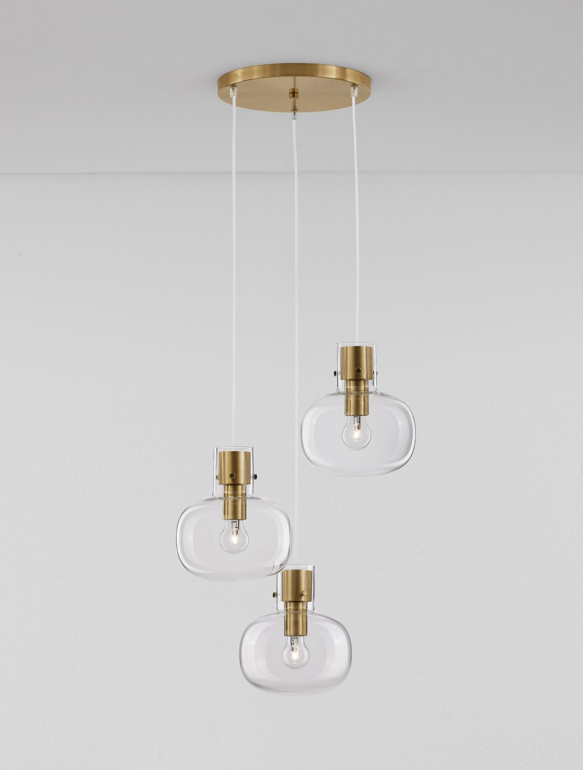 Suspension Cinzia 3 lumières dorée, verre, H 178 cm