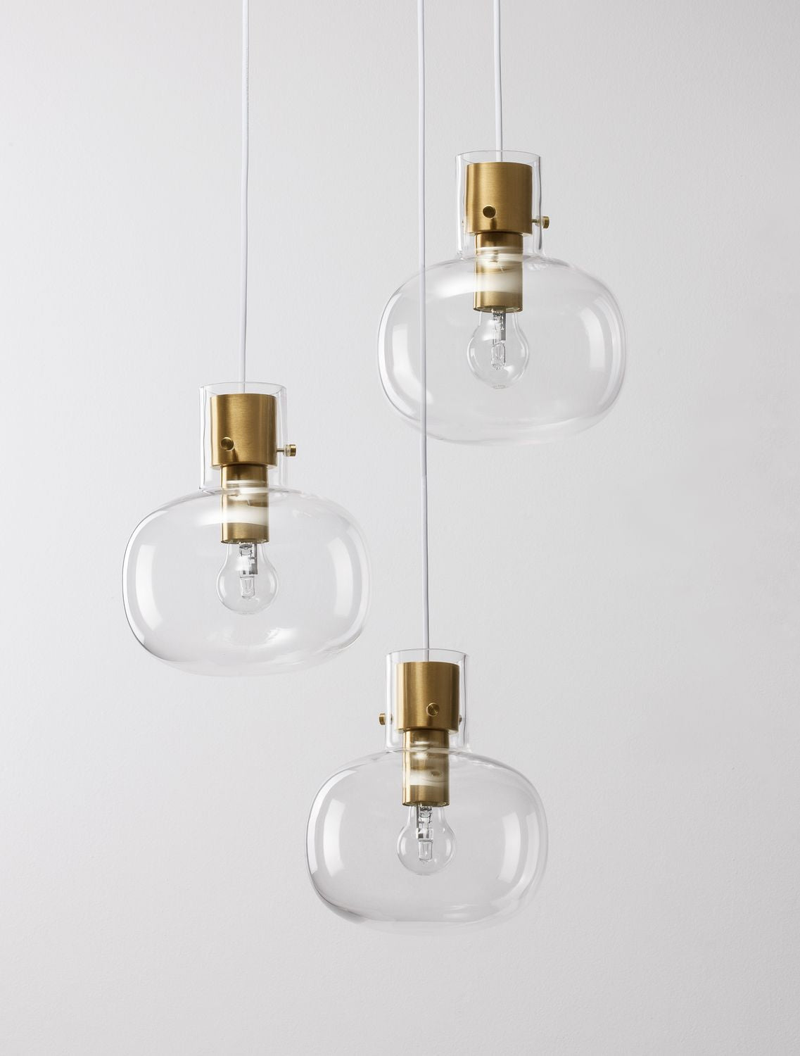 Suspension Cinzia 3 lumières dorée, verre, H 178 cm