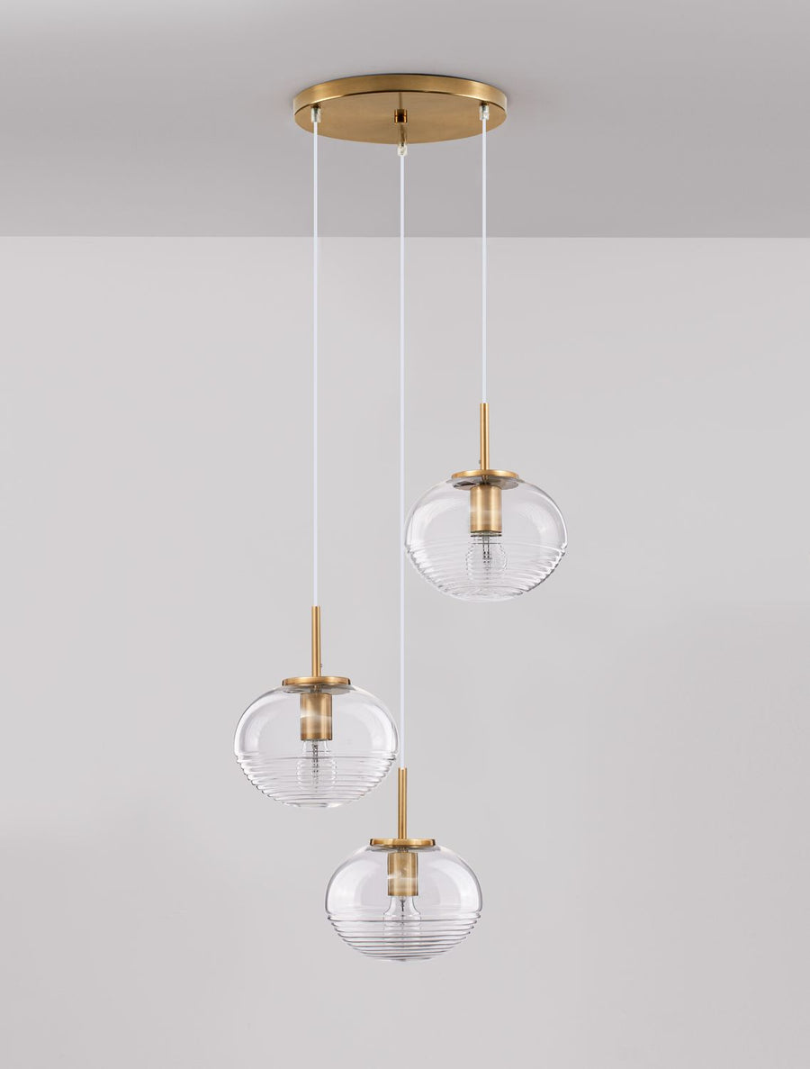 Suspension Maeve 3 lumières dorée, verre