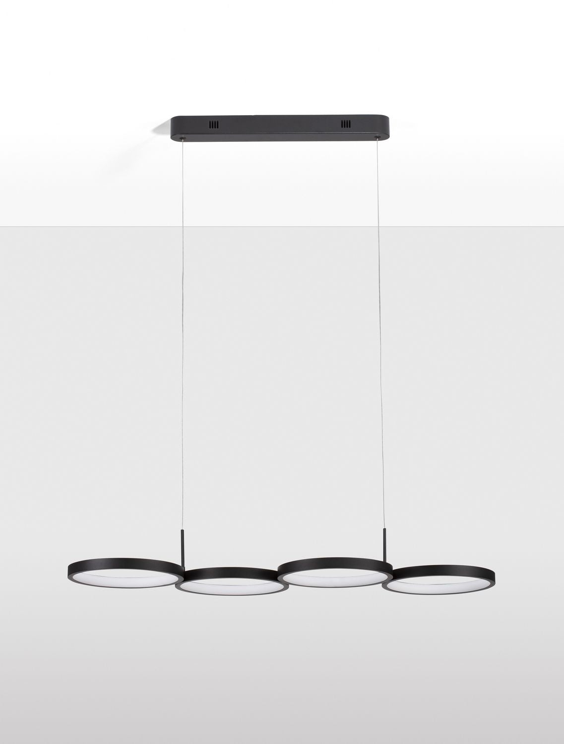 Suspension Magnus noire (9248117)