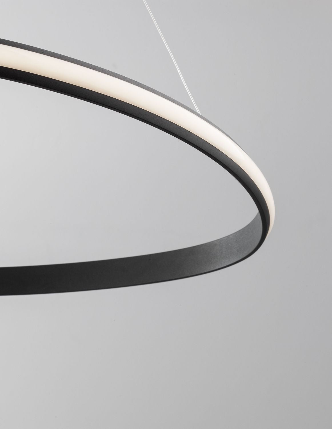 Suspension Aries noire (9357064)