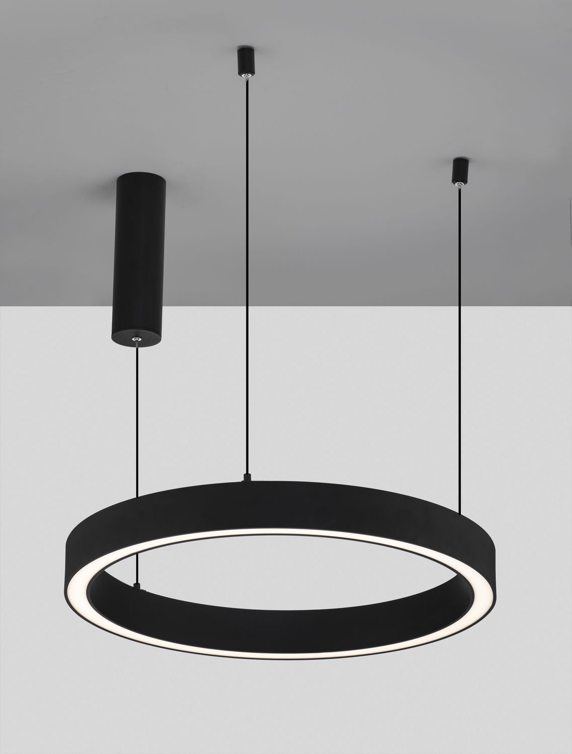 Suspension Sting noire (9558601)