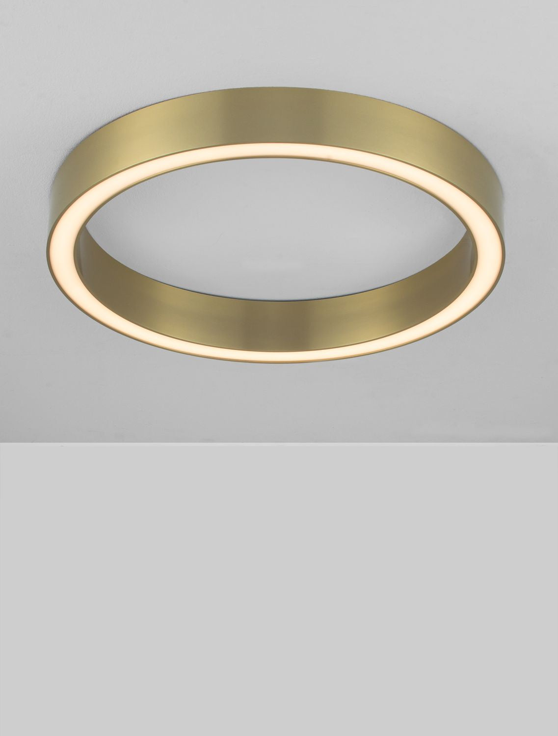 Plafonnier Sting bronze, L 60 cm