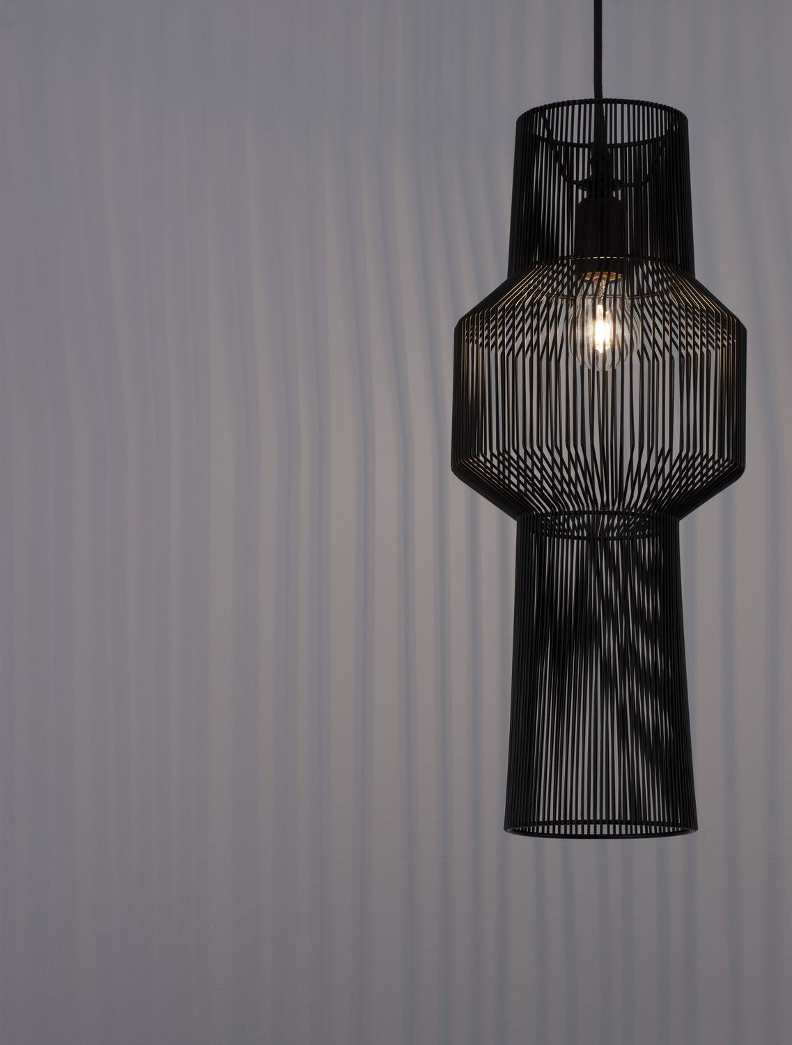 Suspension Bredo noire, H 195 cm