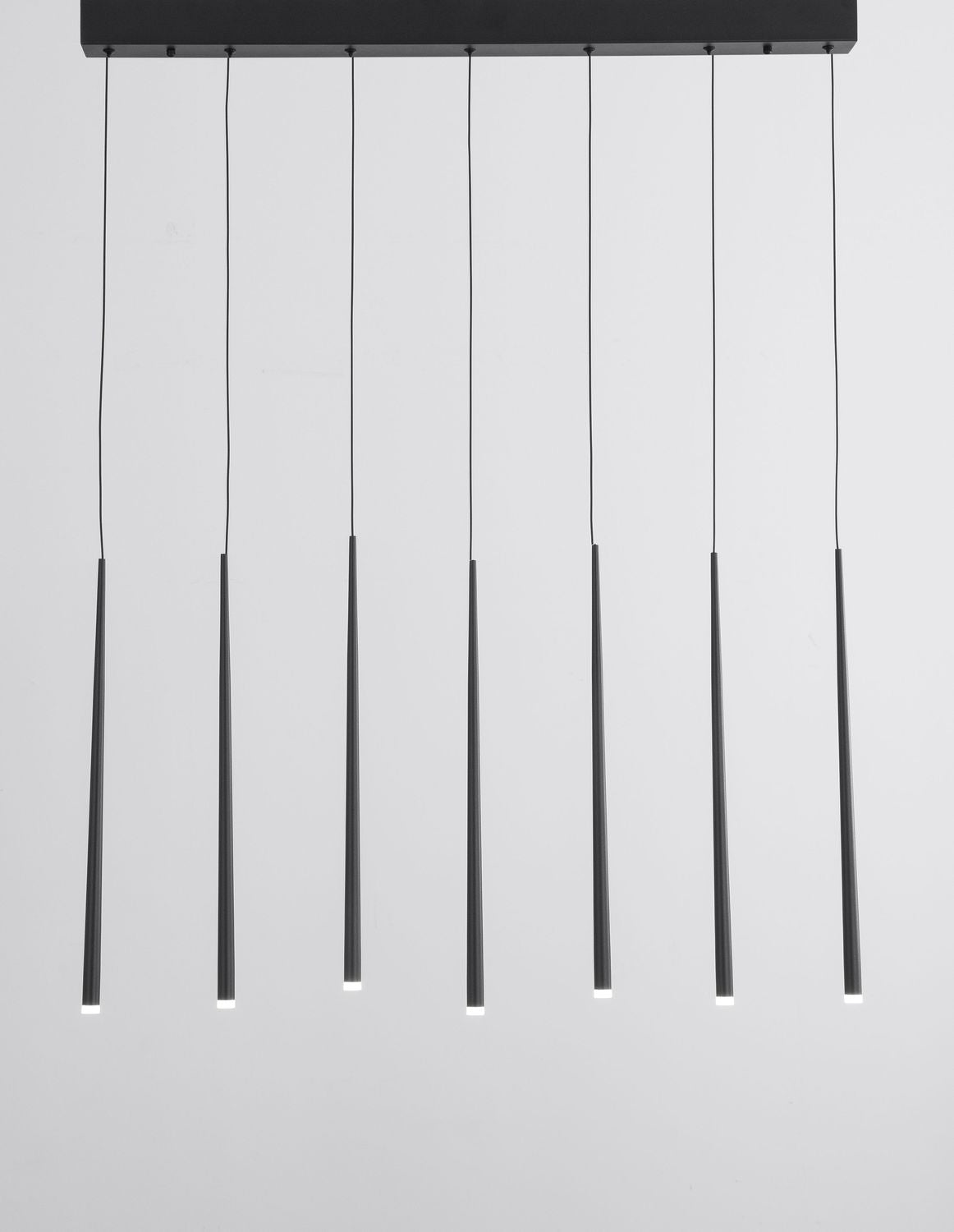 Suspension Giono noire, H 230 cm (9601007)