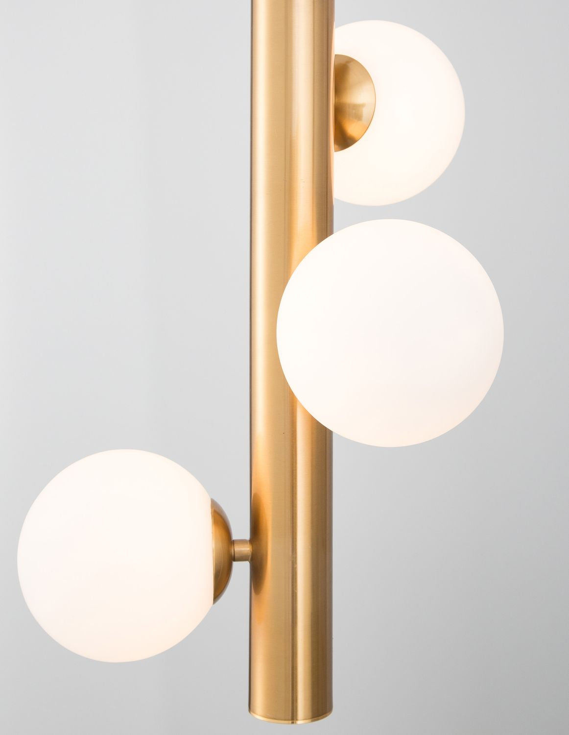 Suspension Jaklin 3 lumières dorée, verre