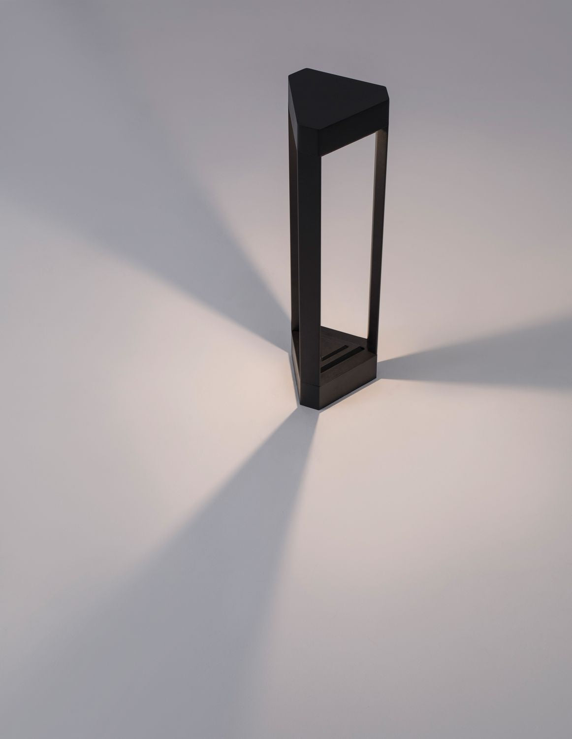 Borne extérieure PAX noire, H 50 cm