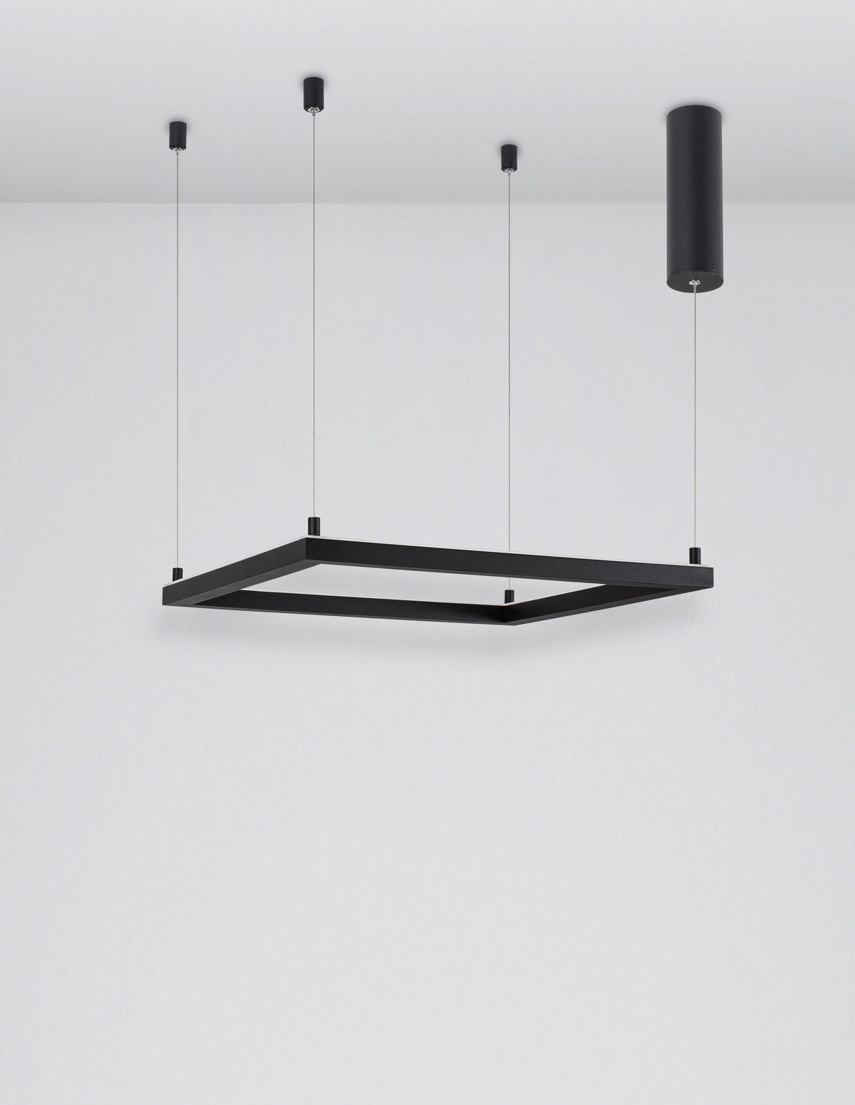 Suspension Eterna noire (9990736)