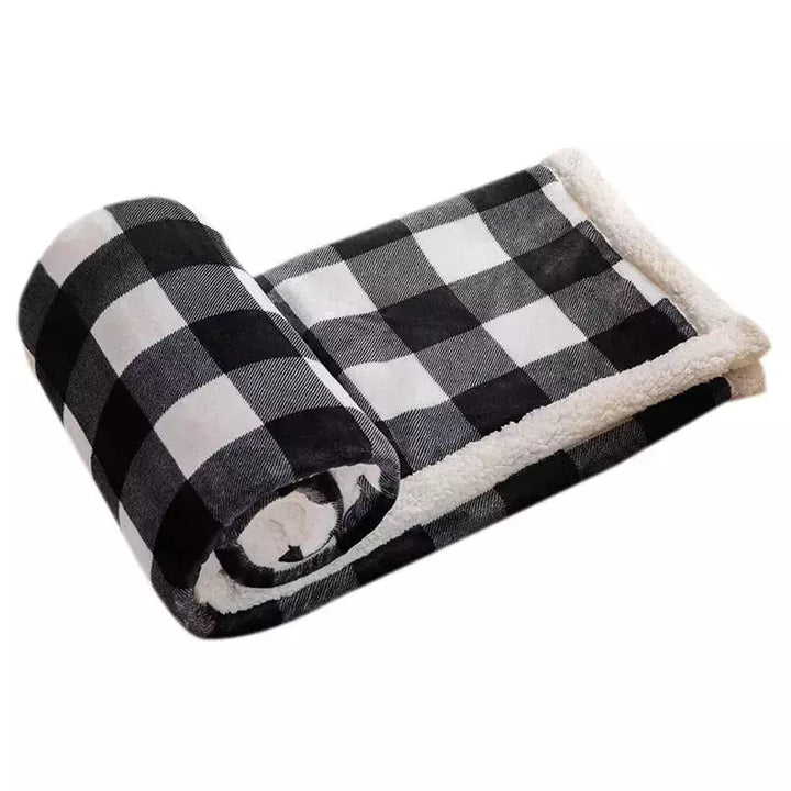 Plaid à Carreaux Écossais | Élégance et Confort - Designix Plaid Noir & Blanc | Petit Carreau 130x150cm