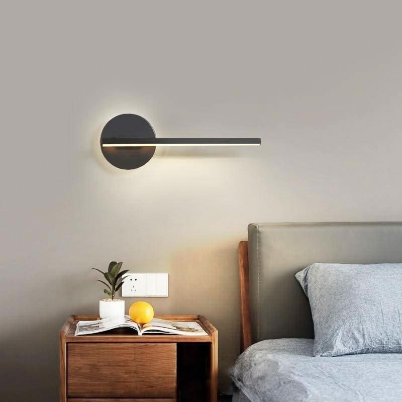 Applique murale design à LED avec base circulaire métal et tube lumineux Sconce | Designix - Luminaire - https://designix.fr