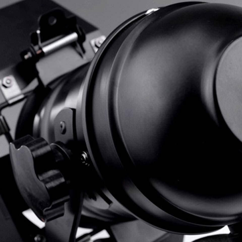 Projecteur (spot) Vintage industriel | Designix - Luminaire - https://designix.fr