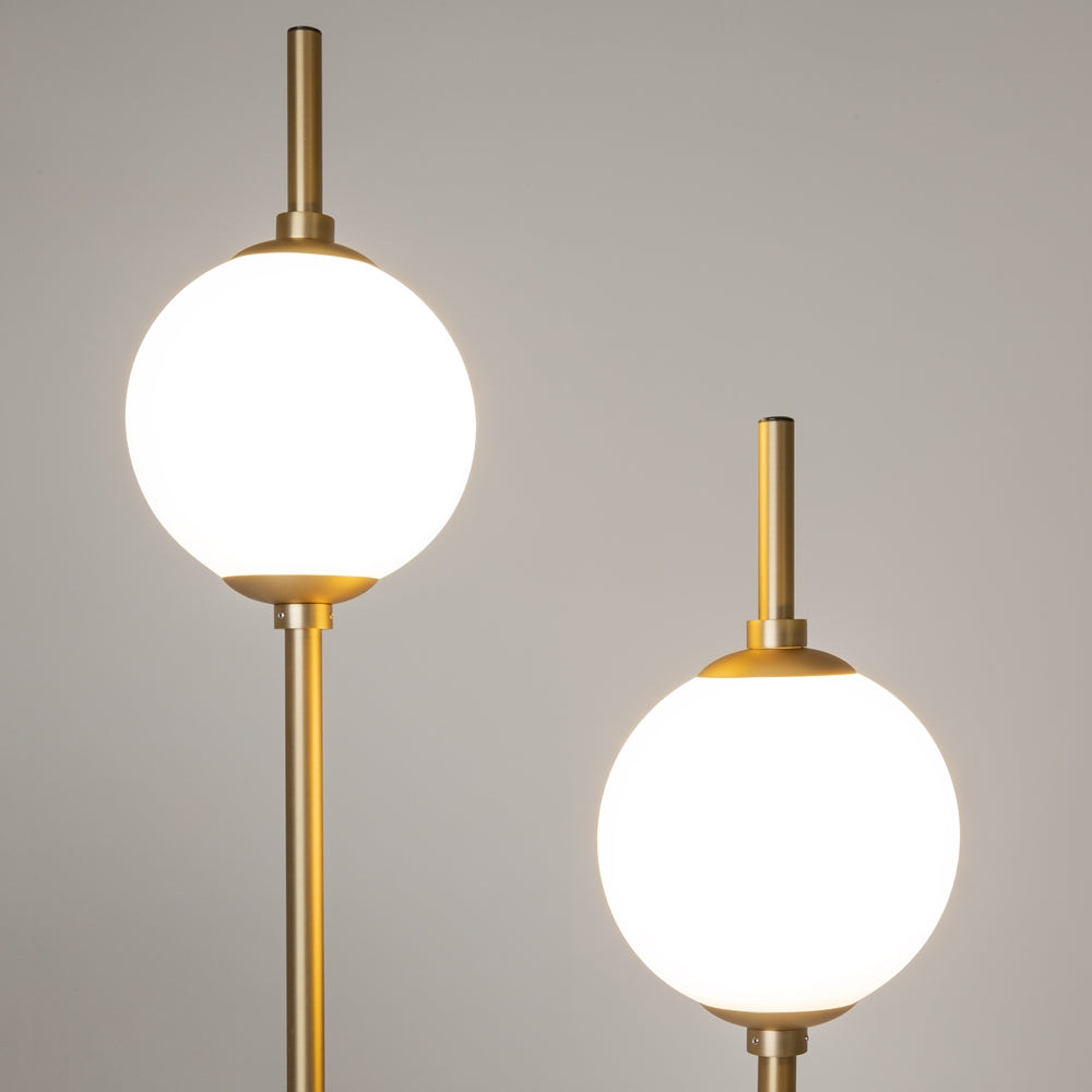 The Sixth Sense Lampadaire doré