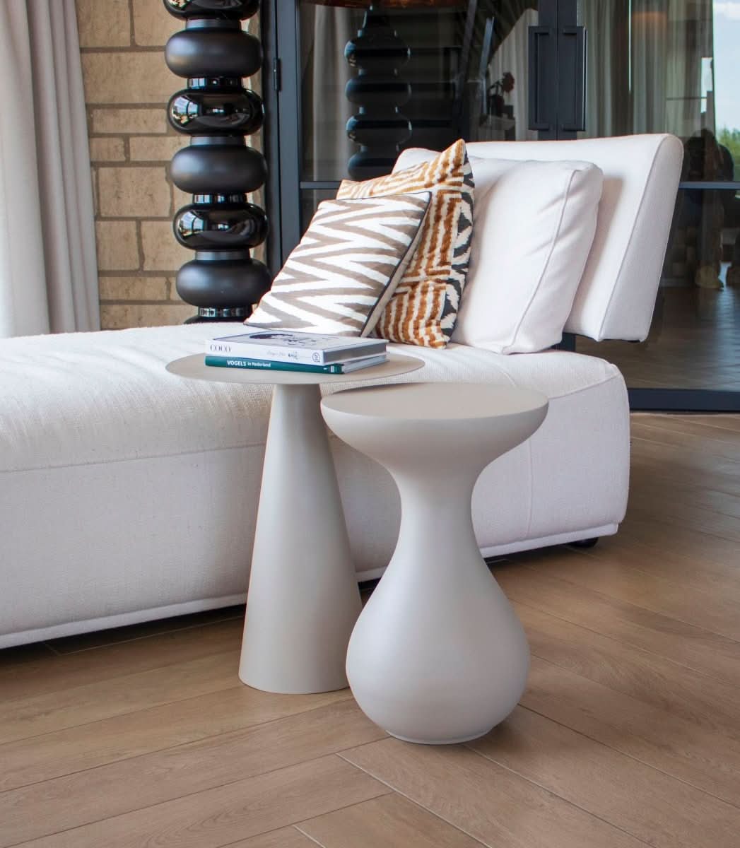 Table D'Appoint Design Aluminium Noir Pour Intérieur Et Extérieur Moderne | LUMA