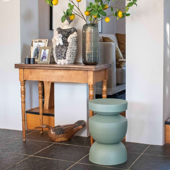 Table d'appoint Moderne En Métal Vert Petite Et Polyvalente | ZENO - Designix