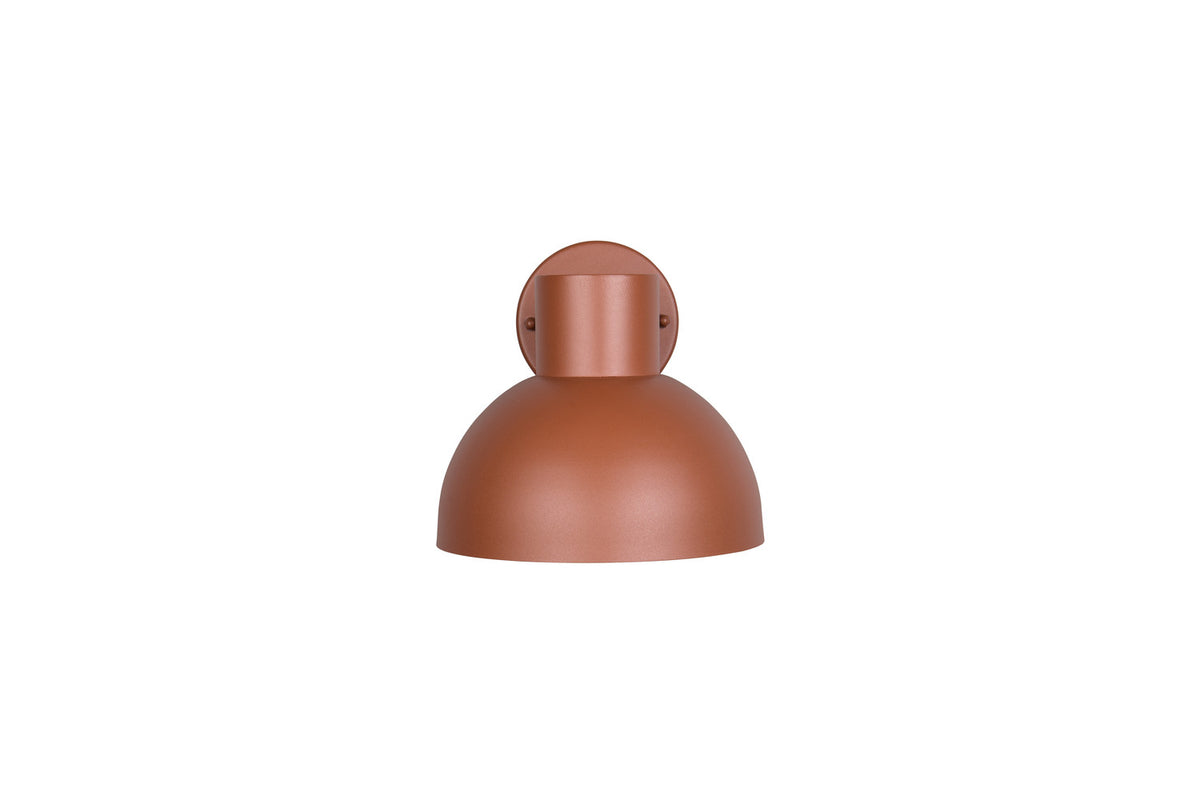 Vue de face de l'applique isolée, abat-jour demi-sphère bien centré