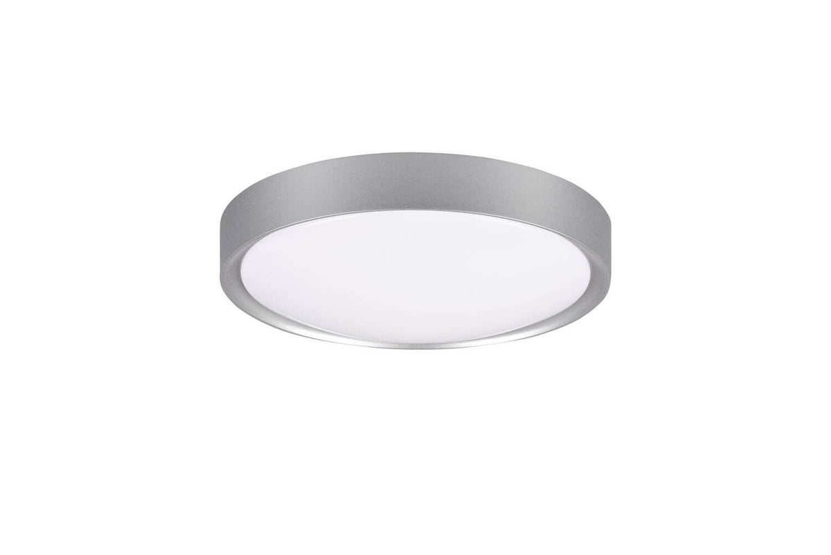 Vue de trois quarts du plafonnier éteint, cerclage gris et diffuseur blanc laiteux