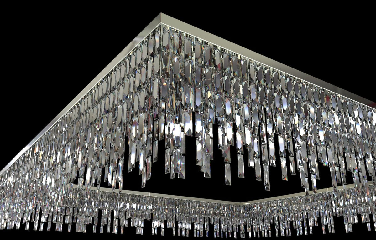 Gros plan sur l'angle du plafonnier argenté aux éclats de cristal taillé