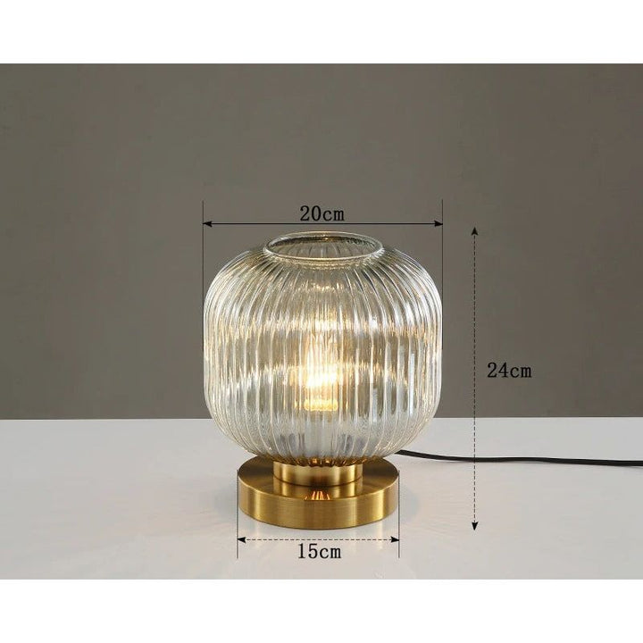 Lampe à Poser en Verre | Lueur Ciselée | Designix - Lampe de chevet Ambre | 20cm   - https://designix.fr/