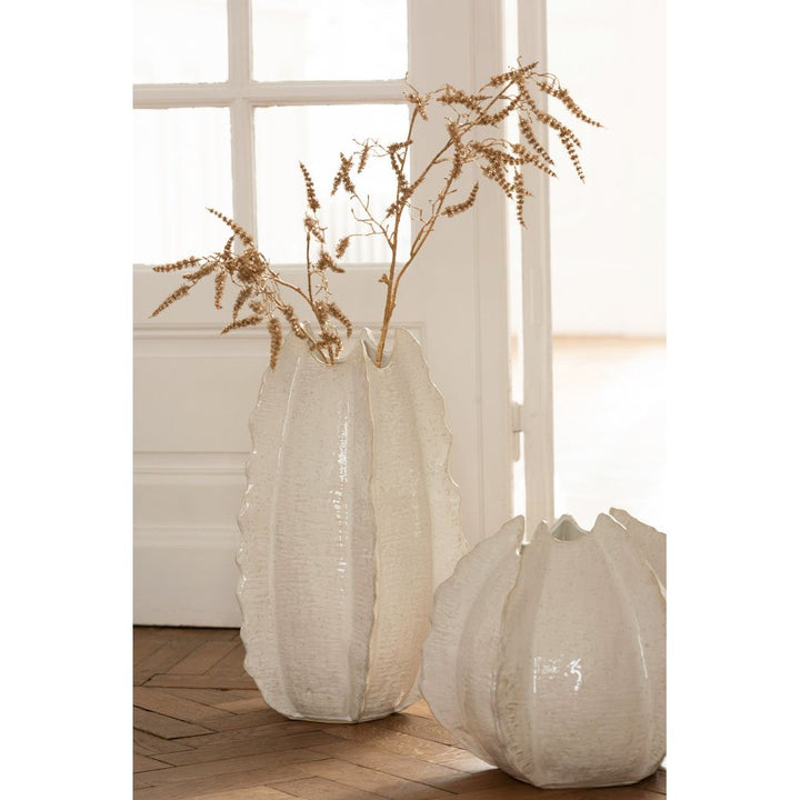 Vase Frontières Haute Terre Cuite Blanc Petit | Designix -     - https://designix.fr