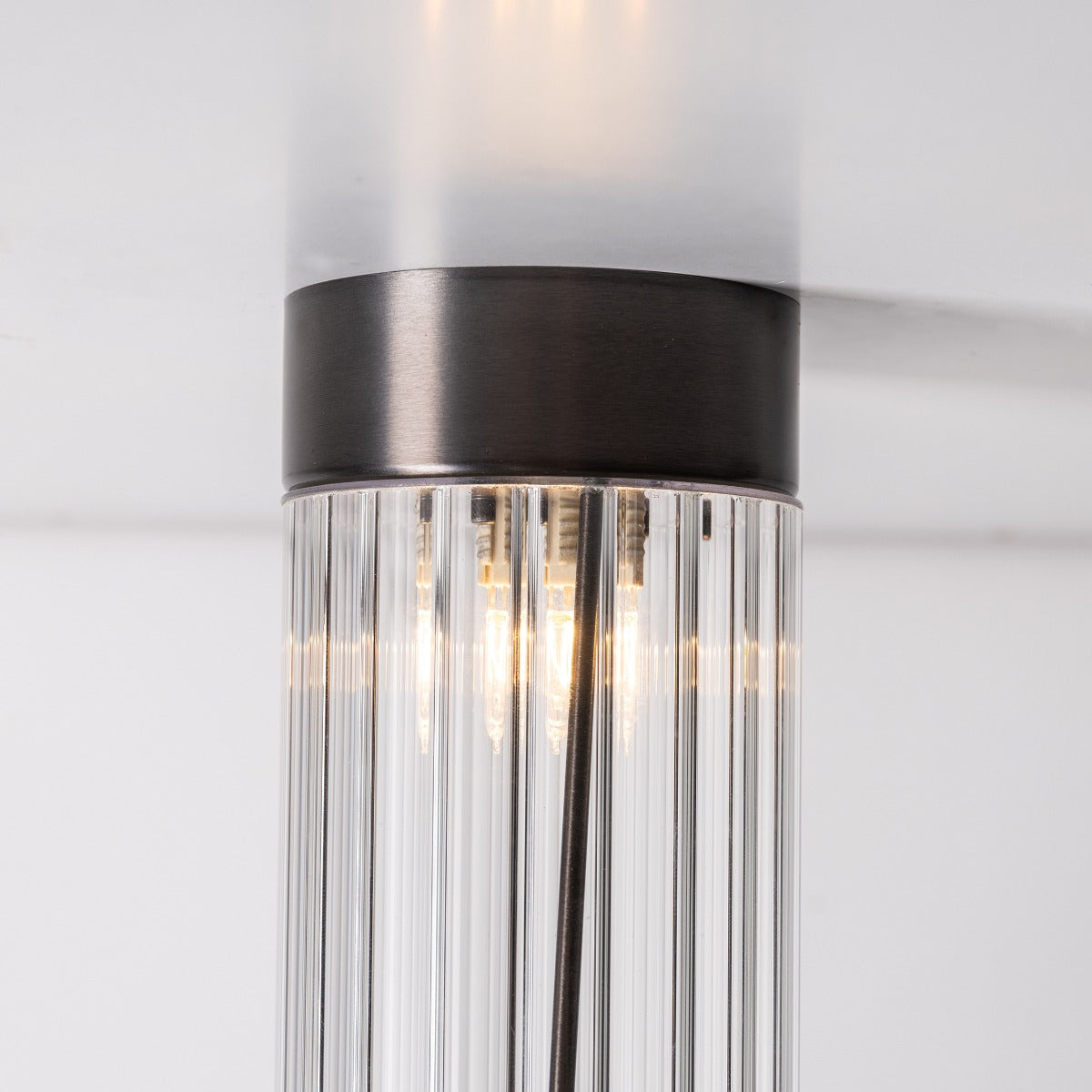 Plafonnier Aria titane brossé, verre