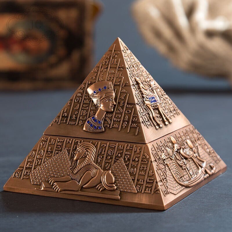 Cendrier Pyramide | Prisme | Designix - Cendrier Bronze   - https://designix.fr/