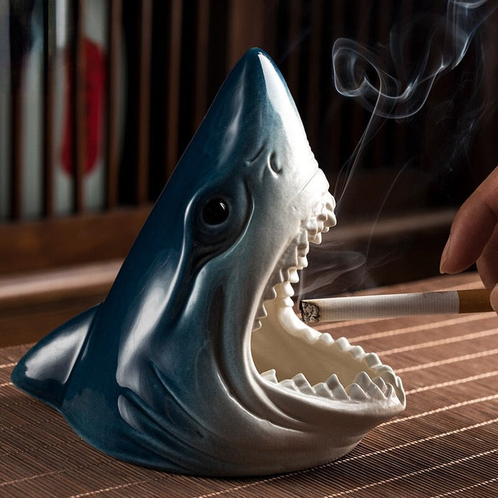 Cendrier Requin | Shark | Designix - Cendrier Bleu   - https://designix.fr/