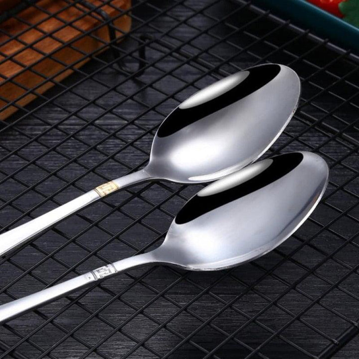 Couverts Couronné | Éclipsa - Designix Couverts de table 16 Couverts | Argent