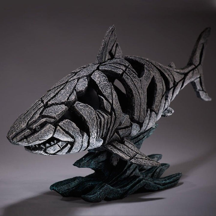 Figurine Requin Statuette | Sharky - Designix Statuette