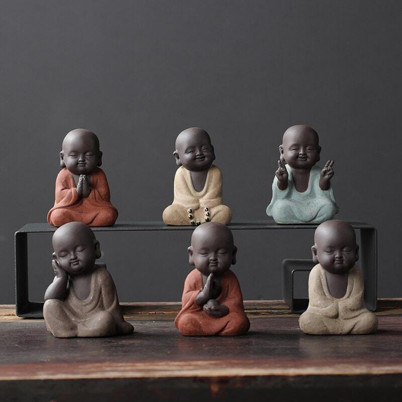 Figurines Mini Moines Bouddhistes | Gino - Designix Statuette A