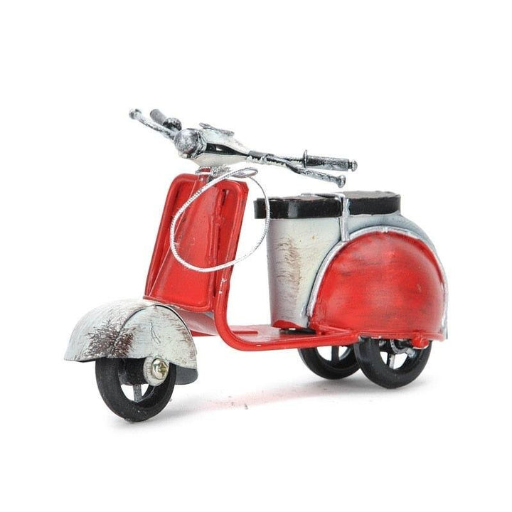 Figurines Moto Fer Artisanat | Zora - Designix Statuette Rouge 12x4.5x6.5cm