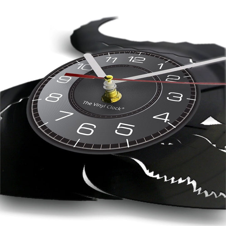 Horloge Murale Design | Alligator | Designix - Horloge murales    - https://designix.fr/