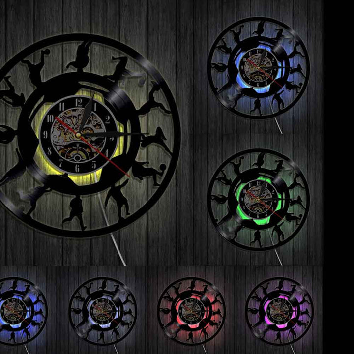 Horloge Murale Design | Cercle de joueurs de Football | Designix - Horloge murales Avec LED   - https://designix.fr/