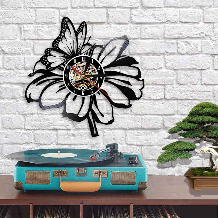 Horloge Murale Design | Papillon sur fleur | Designix - Horloge murales    - https://designix.fr/