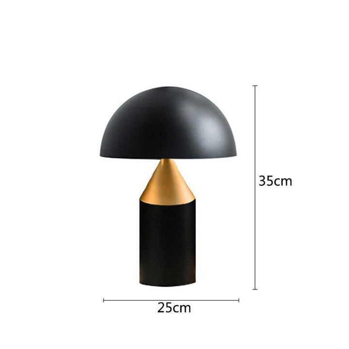 Lampe de Chevet Champignon | Lueur Élégante | Designix - Lampe de chevet Noir et doré 25cm - https://designix.fr/