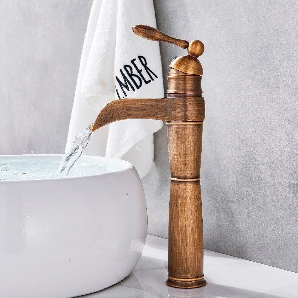 Mitigeur Cascade Lavabo | Esprit Intemporel - Designix Mitigeur Lavabo Bronze Brossé