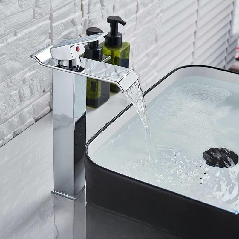 Mitigeur Cascade Lavabo | Essence Chromatique | Designix - Mitigeur Lavabo    - https://designix.fr/