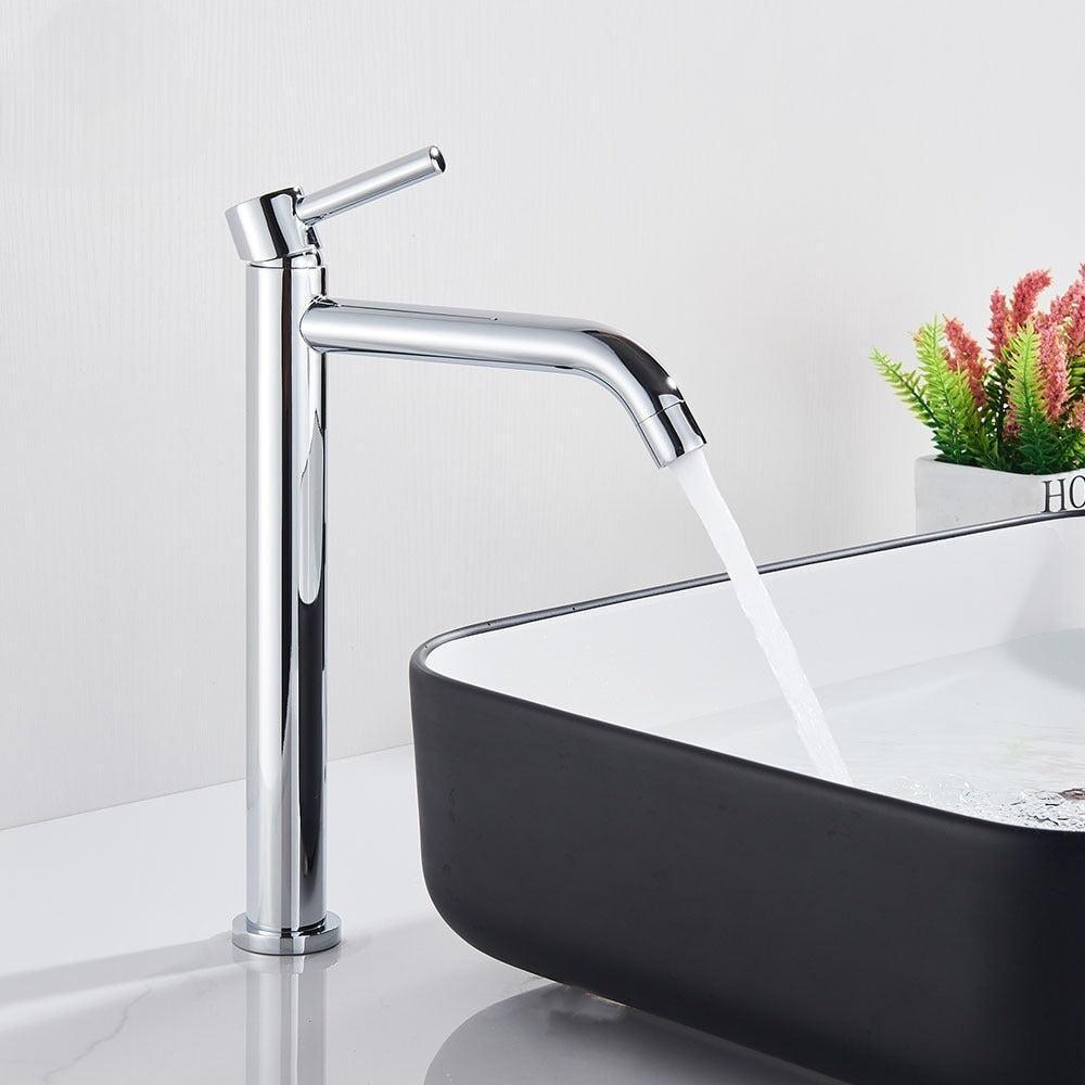 Mitigeur Lavabo Bec en Cascade | Éclat Brillant - Designix Mitigeur Lavabo Chrome