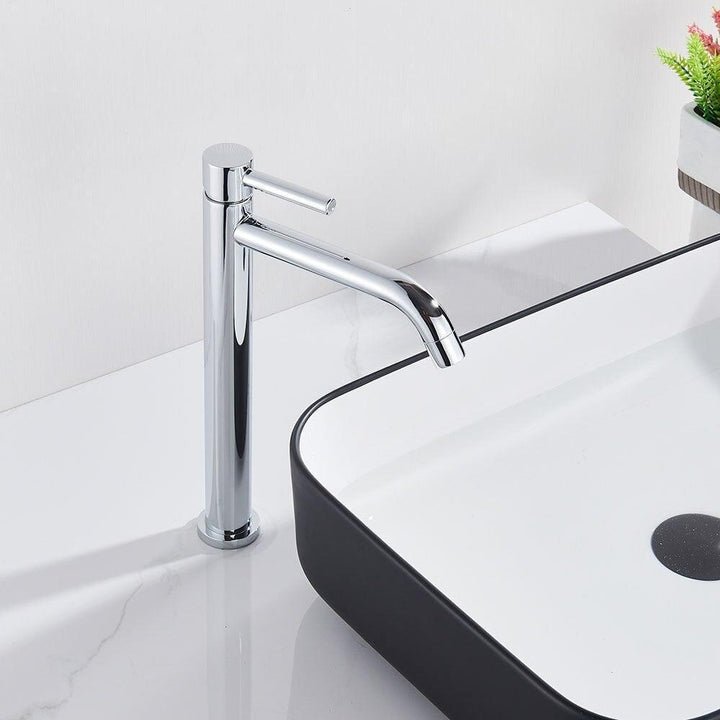 Mitigeur Lavabo Bec en Cascade | Éclat Brillant - Designix Mitigeur Lavabo Or Brossé