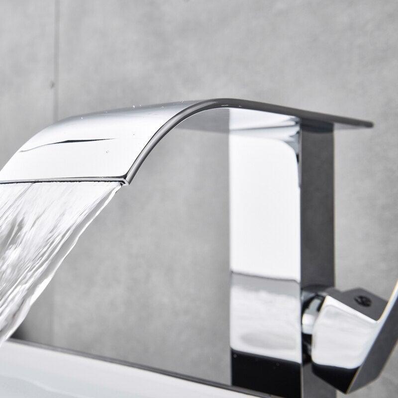 Mitigeur Lavabo Cascade | Équilibre Chromatique | Designix - Mitigeur Lavabo    - https://designix.fr/