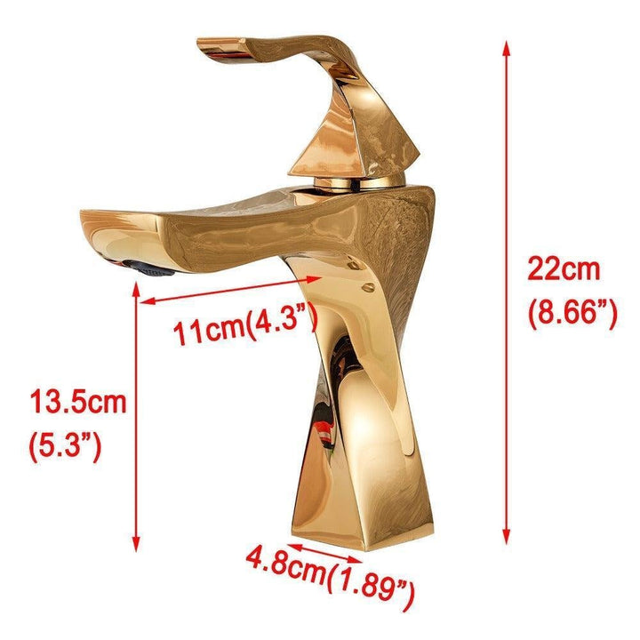 Mitigeur Lavabo Tordu | Élégance Sculpturale - Designix Mitigeur Lavabo Or