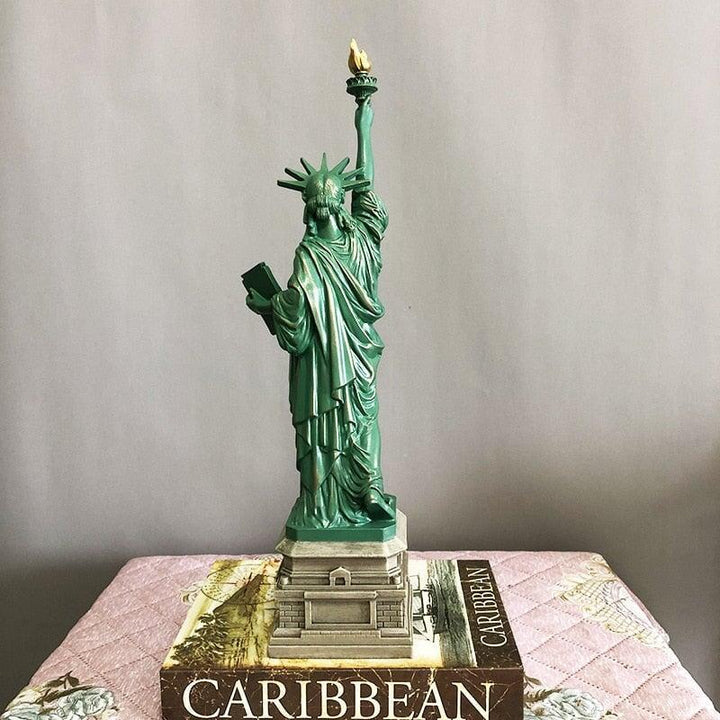 Modèle Réduit Statue Liberté | Oato - Designix Statuette Bleu 11cmx39cm