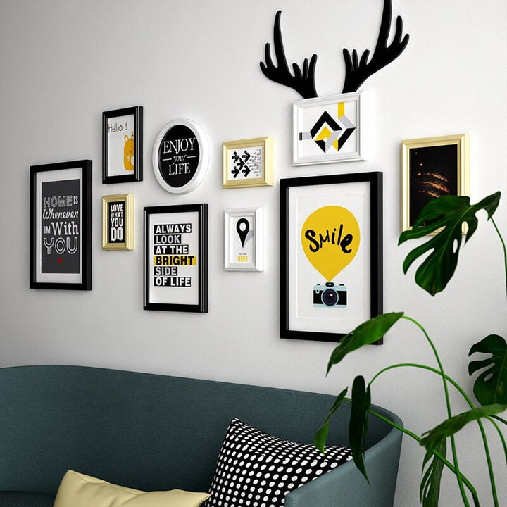 Posters Muraux | Vibrations Envoûtantes | Designix - Posters Noir et jaune 12 Cadres  - https://designix.fr/