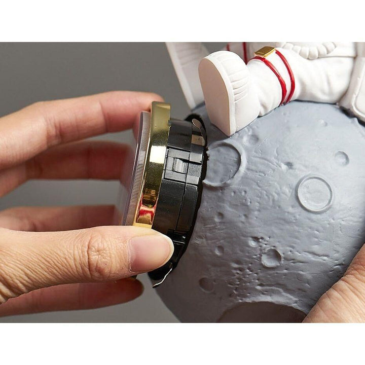 Statuette Horloge | Spaceman - Designix Statuette