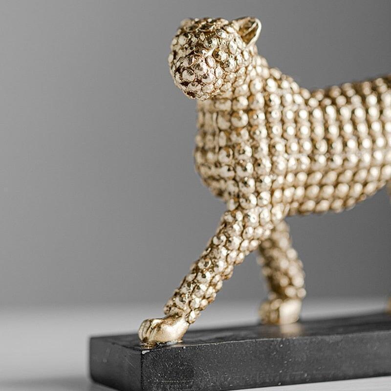 "Statuette Léopard Résine Dorée" | Designix - 2222 - https://designix.fr/