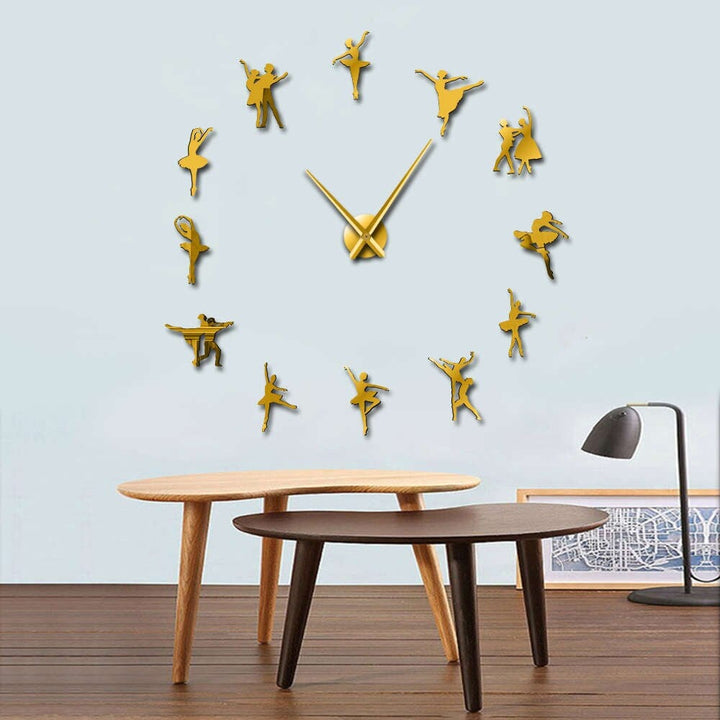 Sticker Mural Horloge | Danseur de Ballet | Designix - Stickers Muraux Or Moyenne  - https://designix.fr/
