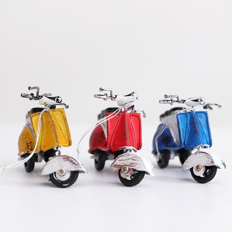 "Figurines Moto Fer Artisanat" | Designix - 2222 - https://designix.fr/
